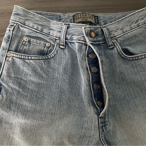 Vintage High-waisted Light Blue Wash Straight Leg Jeans - Picture 5 of 11